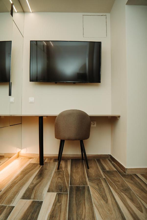 Blackhaus Family And Friends Deluxe Apartment Солун Екстериор снимка